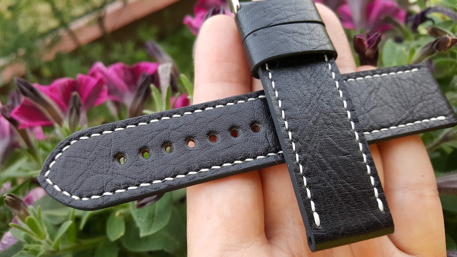 Black bovine watch strap 22 mm