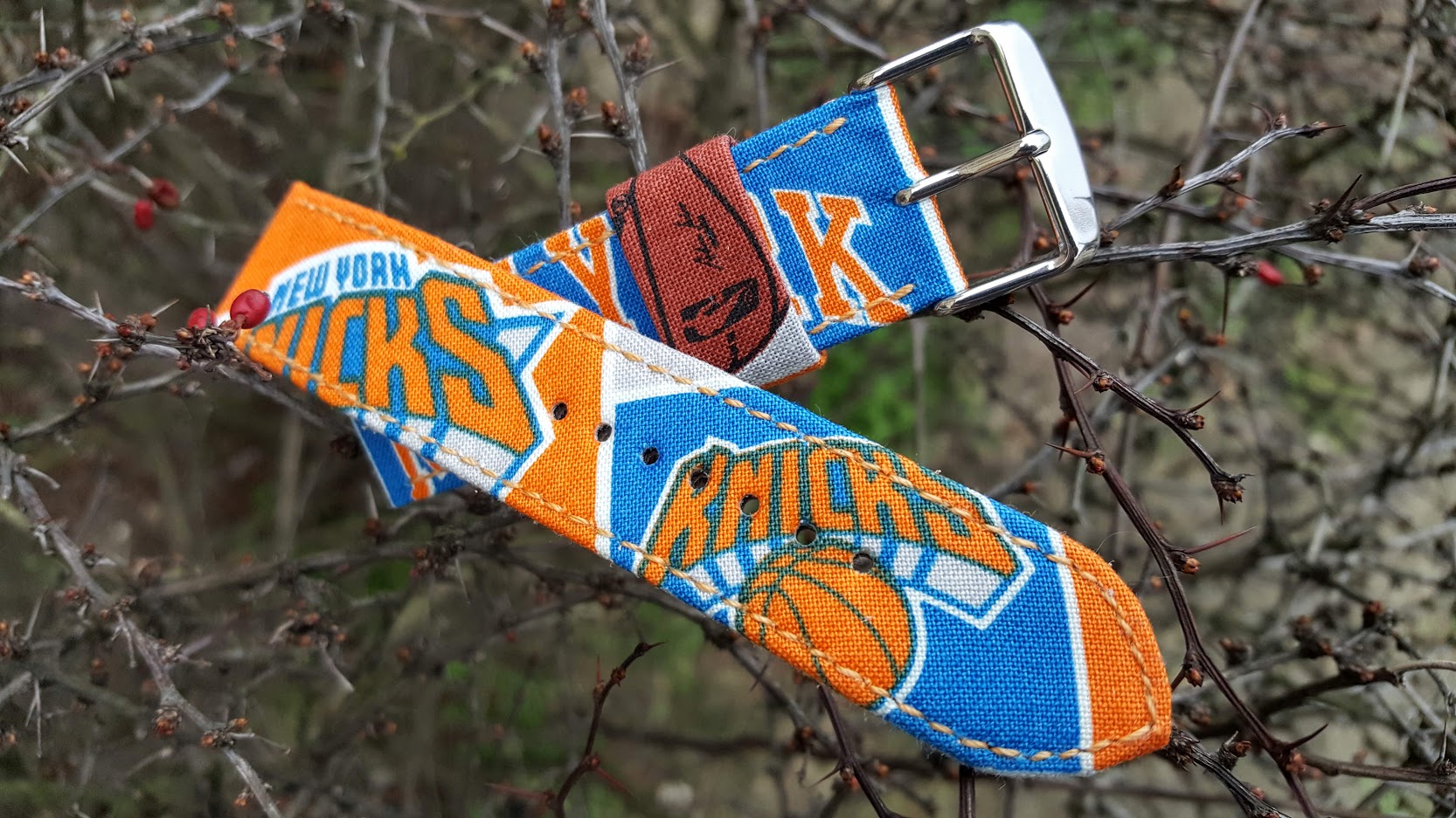 New York Knicks Watch Strap 22 mm